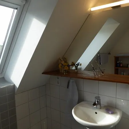 Max Apartment *